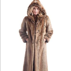 Donna Salyers Fabulous Fur faux fur coat small